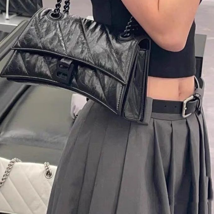 Túi Đeo Chéo Vai Bằng Da Có Khóa Cài Màu Đen 1 # 2022 Thời Trang Thu Đông