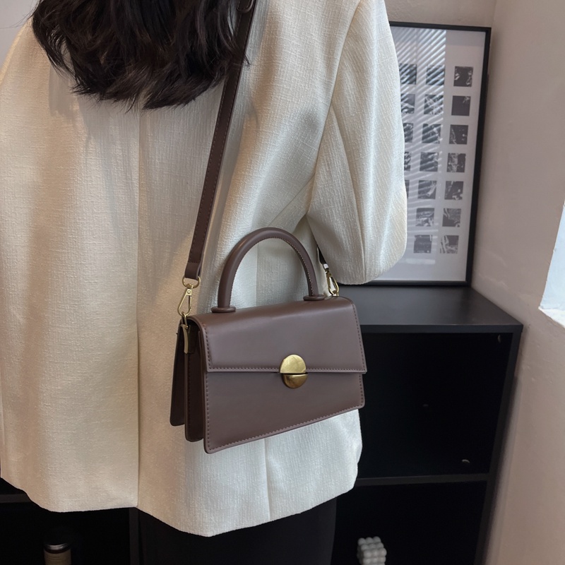 Túi Đeo Vai Có Khóa Kiểu retro Đơn Giản Dễ Phối Đồ Cho Nữ