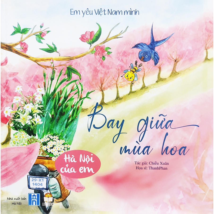 Sách - Em yêu Việt Nam mình - Bay giữa mùa hoa