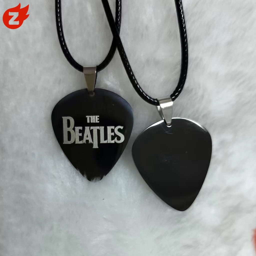 Vòng cổ Da Mặt Hình Đàn Guitar Bằng Thép Không Gỉ