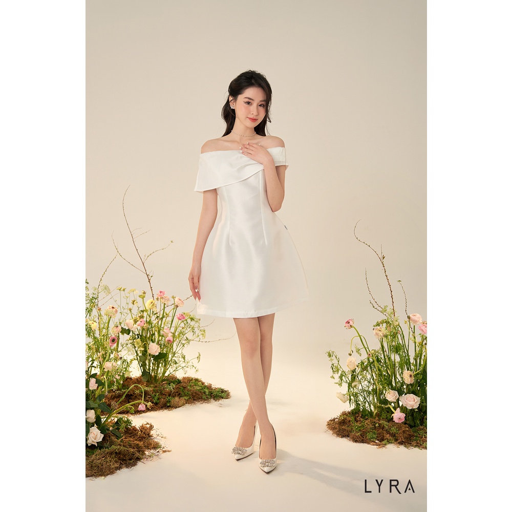 Váy đi chơi thiết kế LYRA chất tafta cao cấp, dáng ôm A bẻ vạt trễ vai, thiết kế tinh tế, sang trọng - LWTVD632