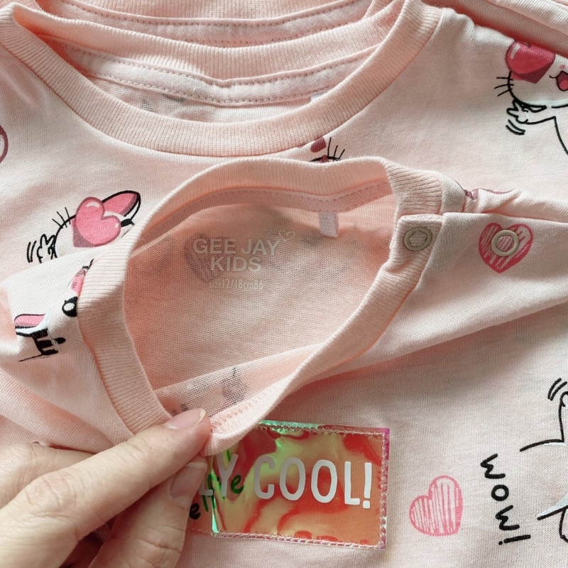 Áo thun bé gái màu sắc tươi sáng sz 1-7Y satsunkid