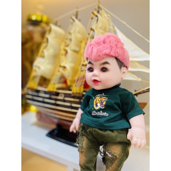 BÚP BÊ BÉ TRAI 12 INCH TRANG ĐIỂM GẮN TÓC TẶNG KÈM QUẦN ÁO