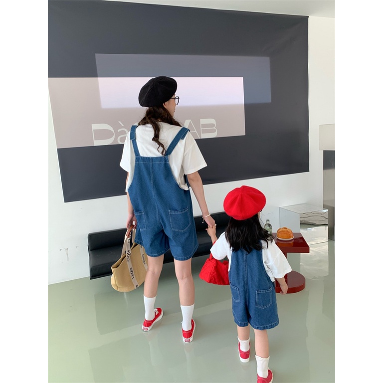 Quần Denim Nhãn Hiệu Cho Mẹ Và Bé Phong Cách Hàn Quốc