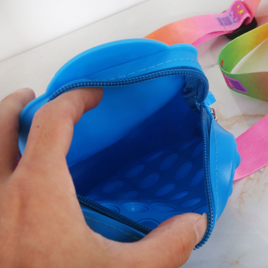 Túi Đeo Chéo Đựng Điện Thoại Bằng Silicon Thời Trang Cho Bé Trai