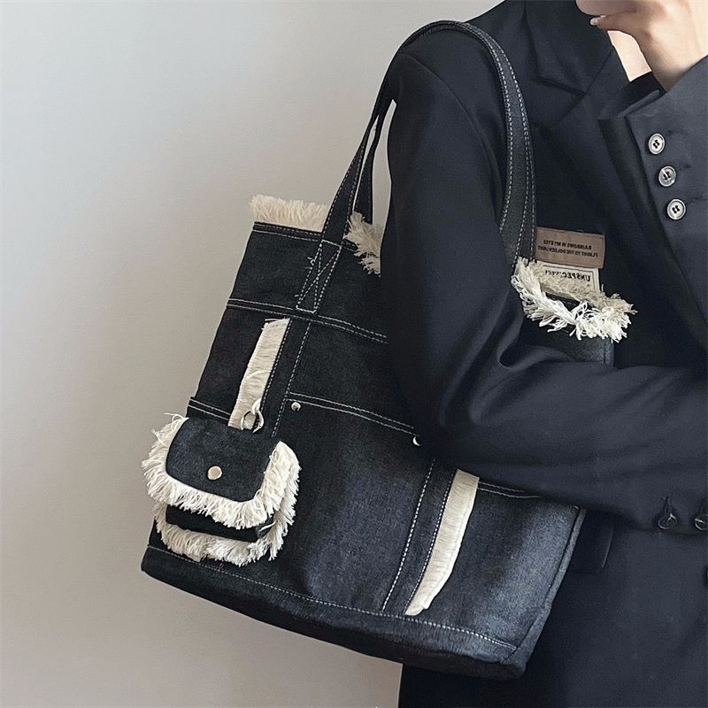 Túi Xách Denim Cỡ Lớn Viền Lông Tua Rua Thời Trang Mới 2023 Cho Nữ