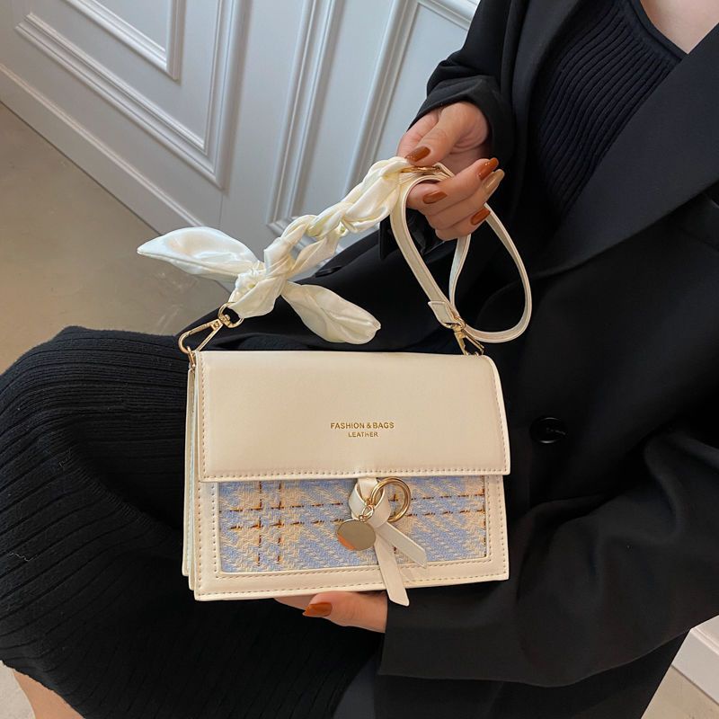 Túi Xách Đeo Vai Phối Dây Xích Phong Cách Thời Trang Xuân Hè Hàn Quốc Dành Cho Nữ FT7342