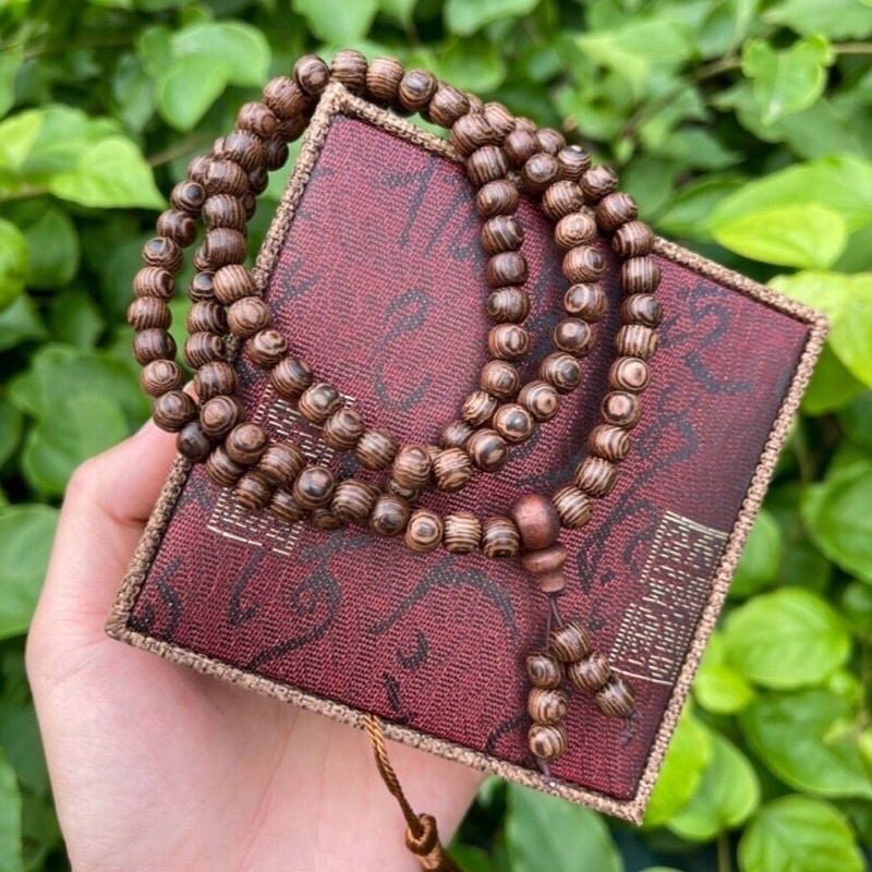 Vòng trầm hương 108 hạt, 100% tự nhiên.Hảiduyshop