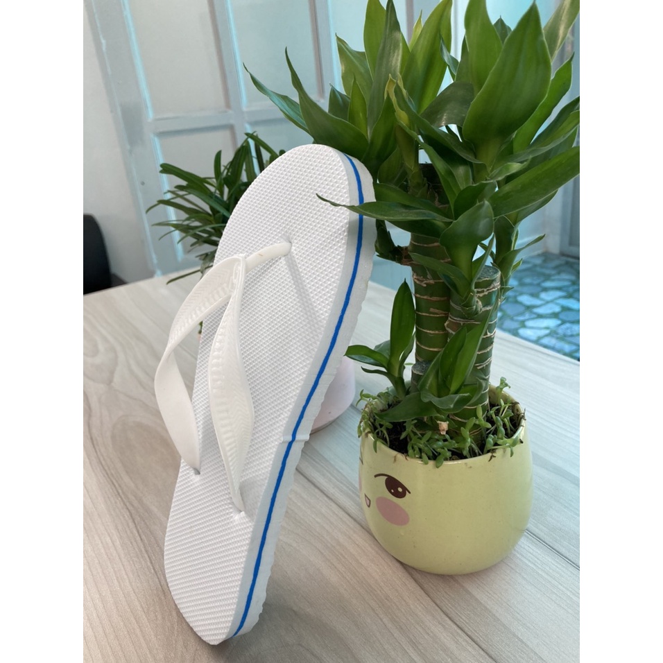 Dép xốp xỏ ngón đi du lịch trong nhà khách sạn tolet siêu nhẹ siêu êm