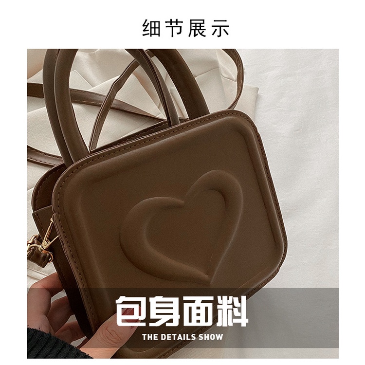 Túi Đeo Vai Hình Vuông Cỡ Nhỏ Họa Tiết Trái Tim Kiểu Retro Thời Trang 2023 Cho Nữ