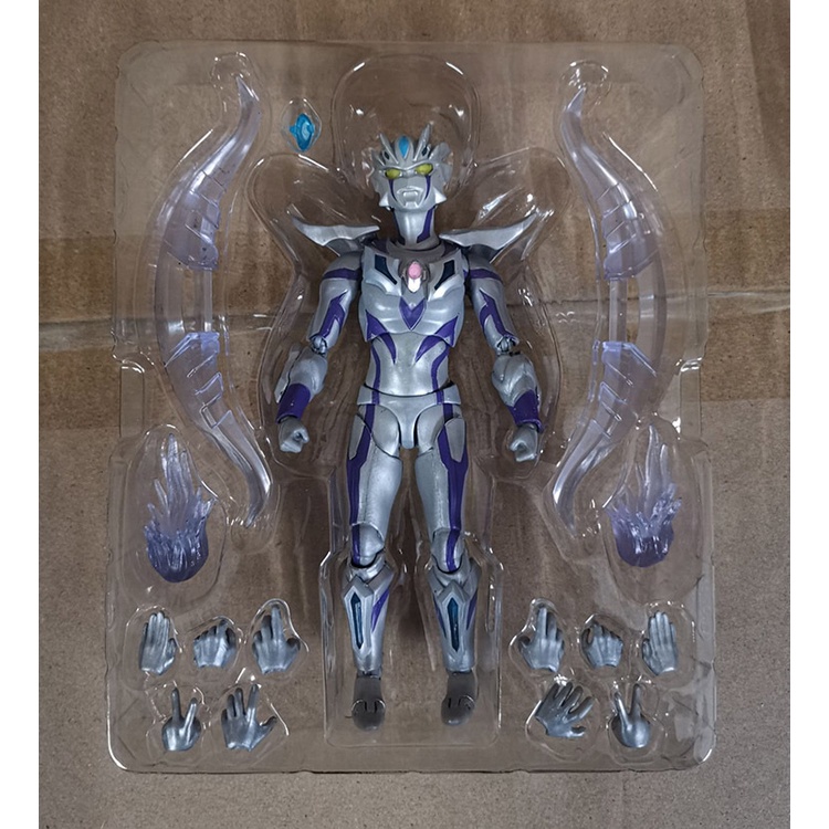 Mô Hình Nhân Vật Ultraman Có Thể Di Chuyển Được
