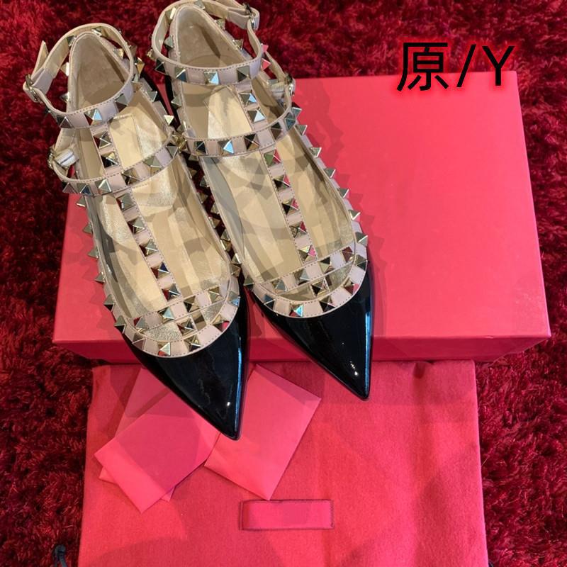 Valentino 2022 spring and summer new Rivet shoes Children's shallow mouth mixed flat shoes pointed soft sole shoes women's 9TLO