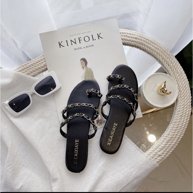 Dép bệt xỏ ngón 3 dây xích mũi tròn.Bigsize 40-43