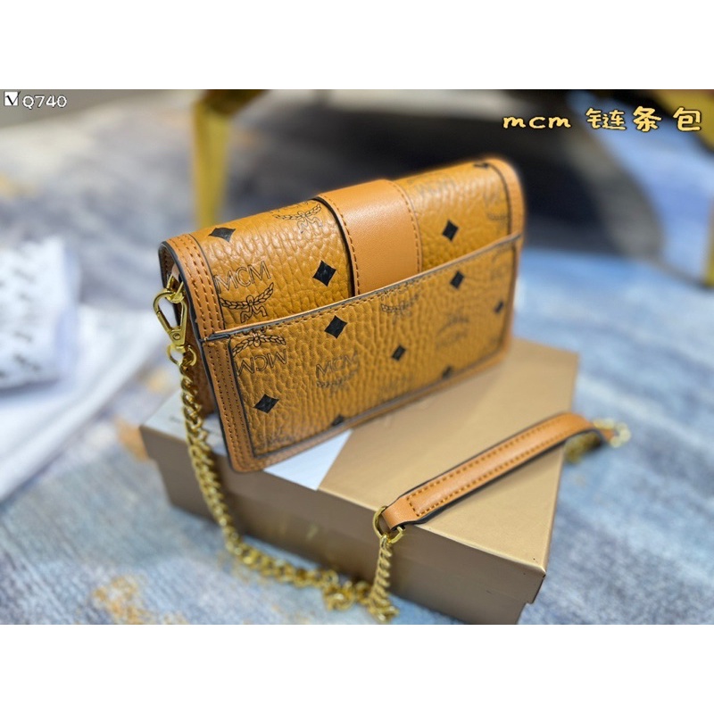 Túi nữ đeo chéo MC.M TRACY Classic da bò box nam châm size 20