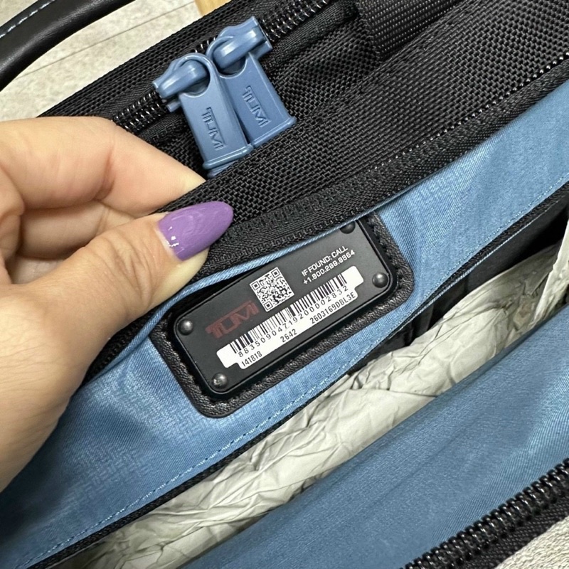 Cặp nam Tumi mang đi làm, đựng laptop