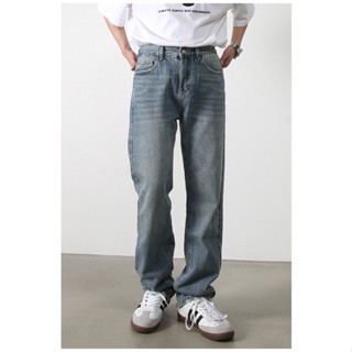 Quần jean nam ống suông loe nhẹ dáng đứng màu xanh wash chi tiết rách ống phong cách basic, cleanfit, business core