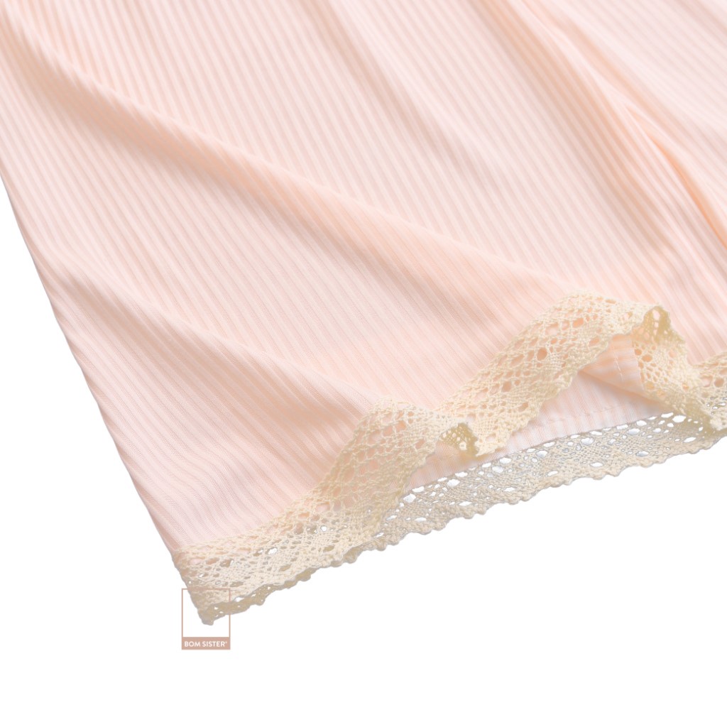 Set đồ ngủ pyjama áo ngắn tay quần đùi viển ren BOM SISTER DN4510