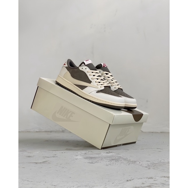 Giày Thể Thao Sneaker Air Jordan Travis Scott Reverse Mocha Low Da Nubuck | Tặng Kèm Bộ Quà Tặng