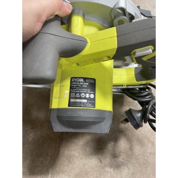 Máy cưa đĩa điện ryobi 220v 90%