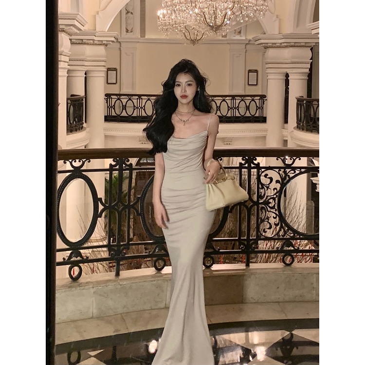Đầm Đuôi Cá Dáng Dài Vải Satin Màu Trắng Phong Cách Hoàng Gia Thời Trang Xuân Hè Mới Cho Nữ