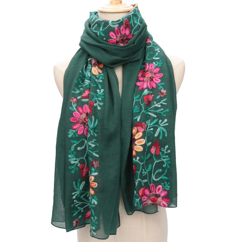 Khăn Choàng Cotton Lanh Thêu Họa Tiết Phong Cách Dân Tộc Thời Trang Thu Đông 2023