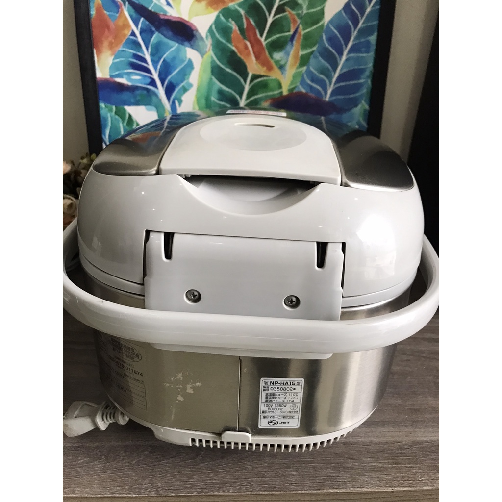 Nồi cơm cao tần Zojirushi  NP-HA15 nấu được siêu mềm, siêu dền