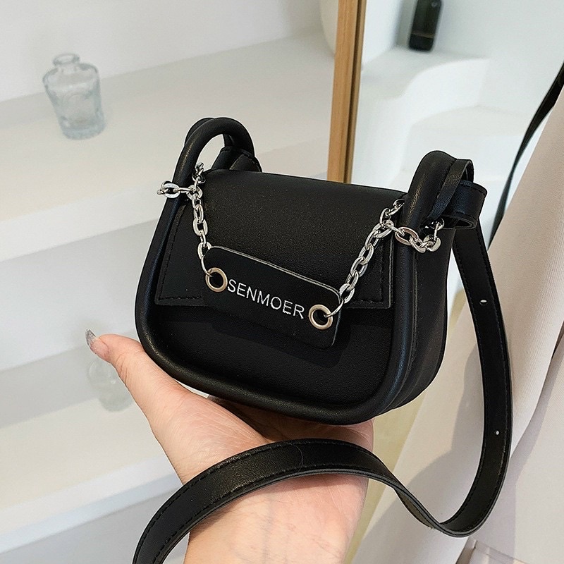 Túi MINI đeo chéo dáng bàu chữ treo thời trang cá tính đi chơi đi tiệc TD81