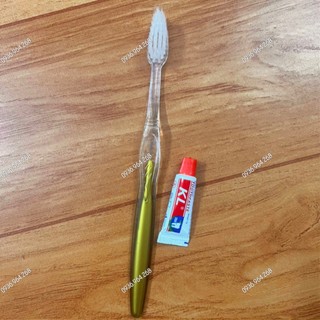 100 Bàn chải đánh răng khách sạn ( màu vàng đồng )