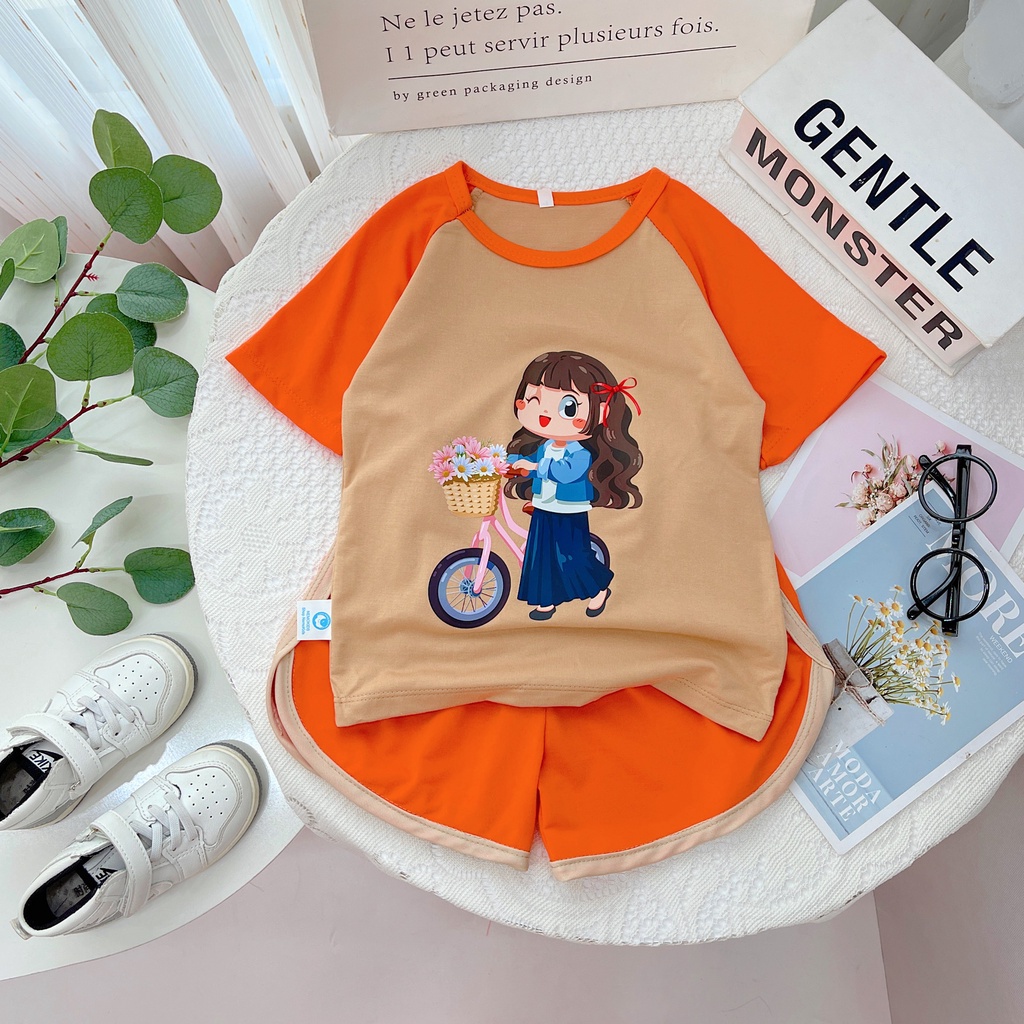 Bộ đồ bé gái-in BÉ GÁI XE ĐẠP-,chất vải thun co giãn 4 chiều từ 10kg đến 25kg-4BAO