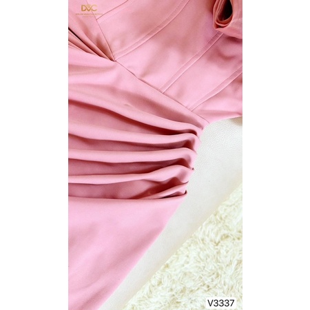 V3337 váy body trễ vai màu hồng