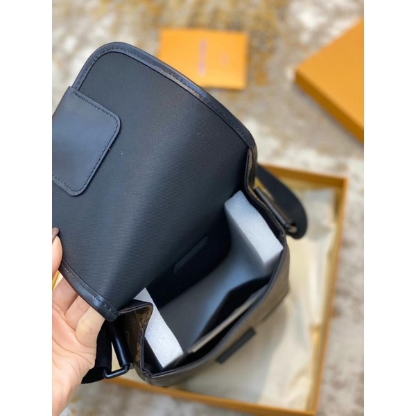 Túi đeo chéo LV cao cấp Full box nam châm có sẵn