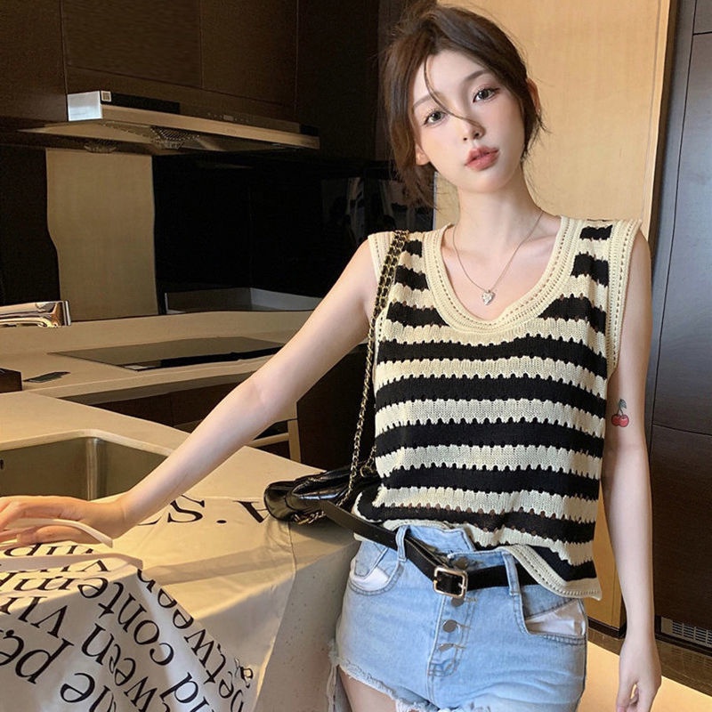 Áo Tanktop Dệt Kim Dáng Rộng Kẻ Sọc Cá Tính Thời Trang Hàn Quốc Cho Nữ