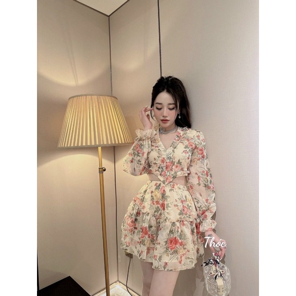 Váy hoa tơ bèo khoét eo