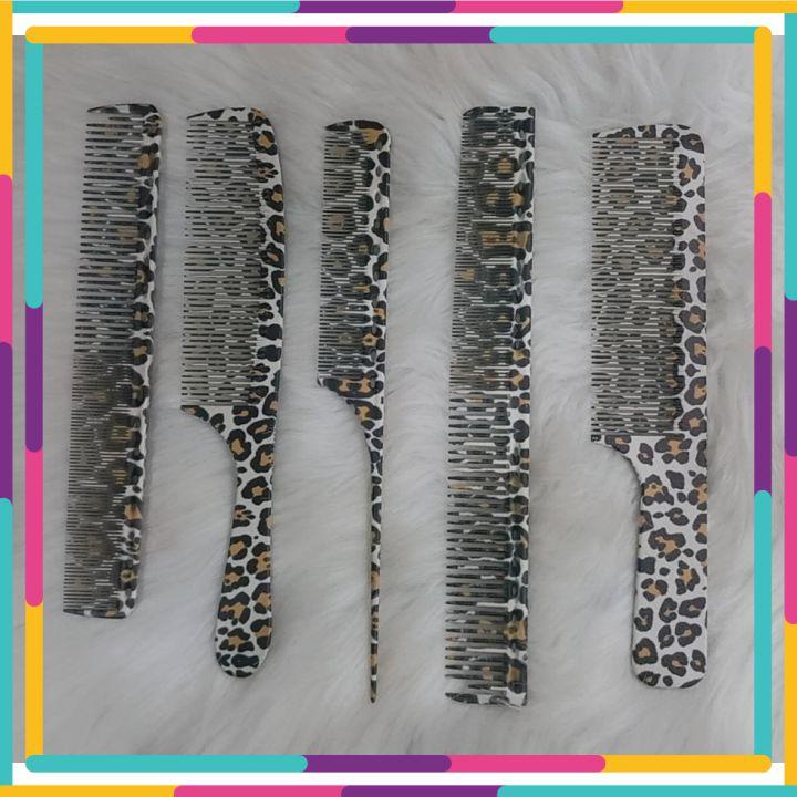 Lược màu da beo chuyên dụng💥thiết kế đa dạng mẫu_nhựa dẻo bền bắt tóc ,chịu nhiệt cho cắt lược hớt tóc nam, nữ barber