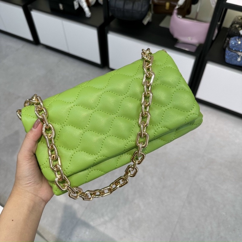 Túi xách nữ hàng xuất âu màu bơ dây xích dùng xách tay hoặc kẹp nách