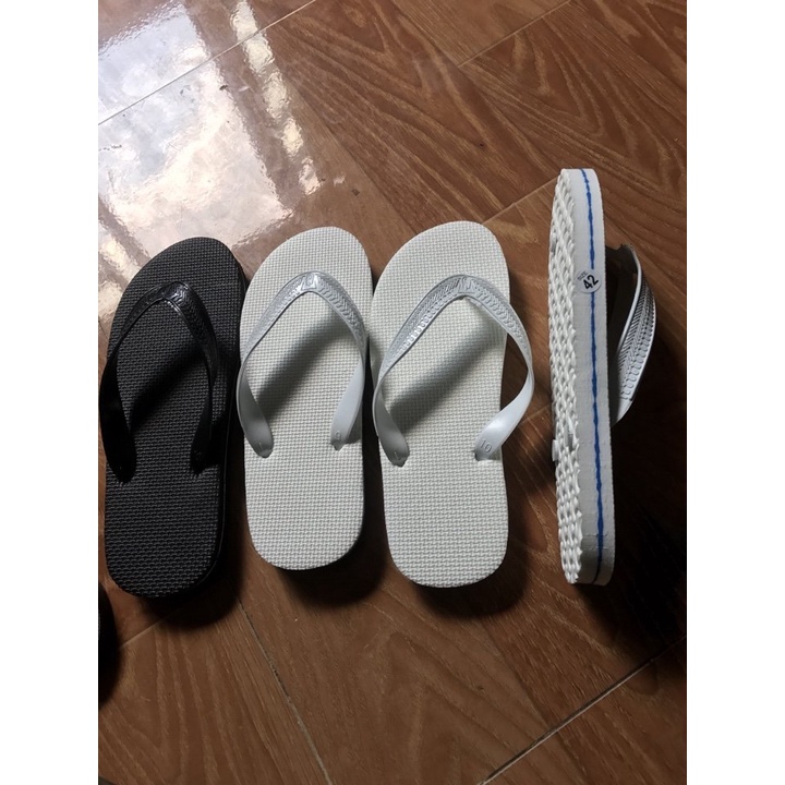 Dép xốp xỏ ngón đi du lịch trong nhà khách sạn tolet siêu nhẹ siêu êm