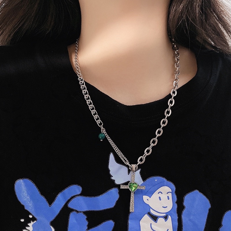 Dây chuyền phong cách thời trang