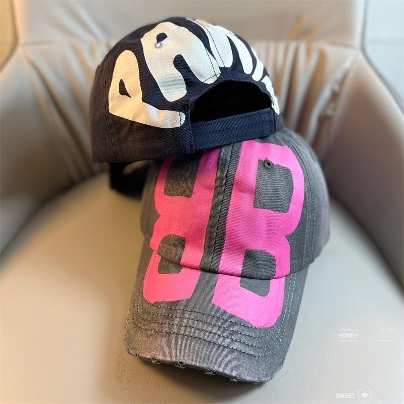 Balenciaga double b graffiti in phong cách mới mũ bóng chày gao chất lượng thư cặp đôi phong cách thời trang thông thường mũ che nắng hợp thời trang