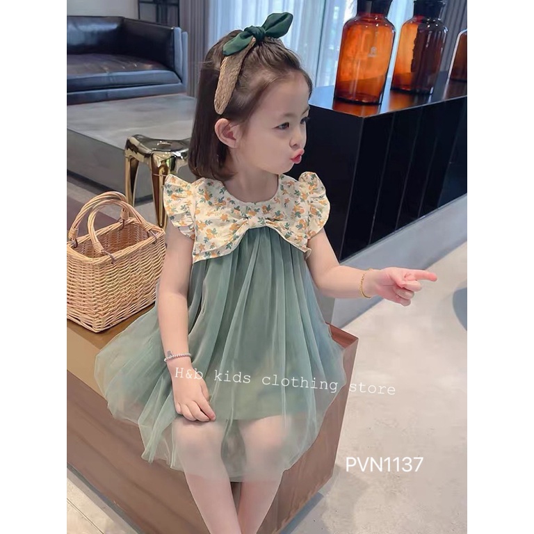 Váy cổ hoa phối voan lưới xanh bé gái