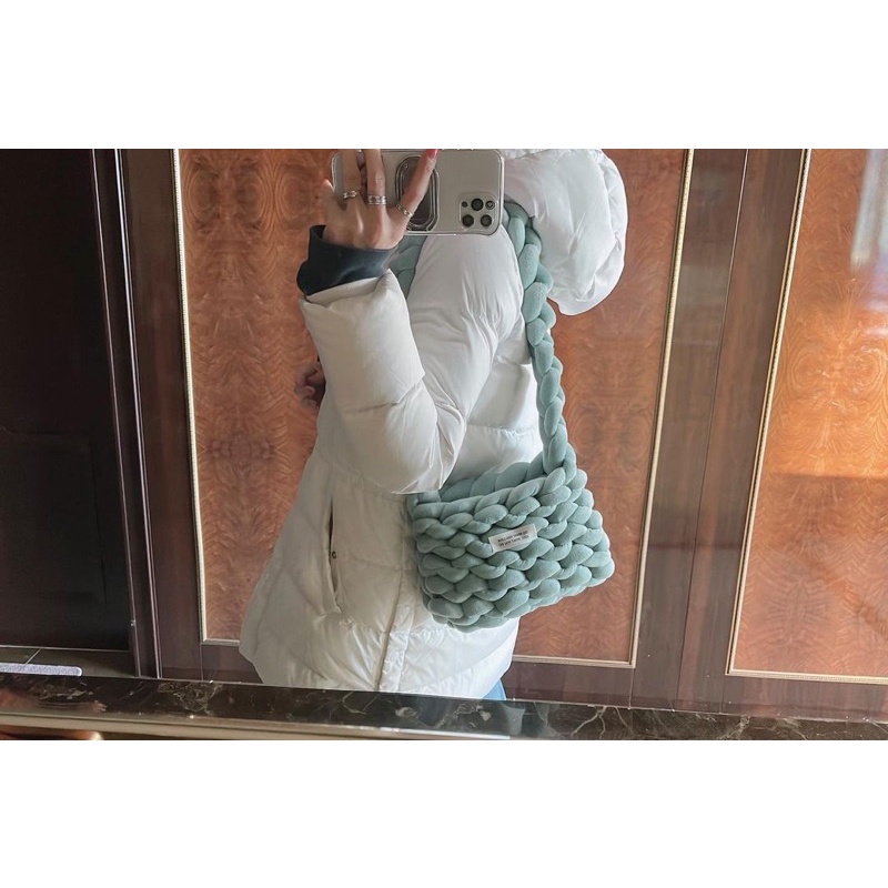 Túi len handmade Hàn Quốc dáng vuông thời trang - Xẹt Studio Lady Accessories