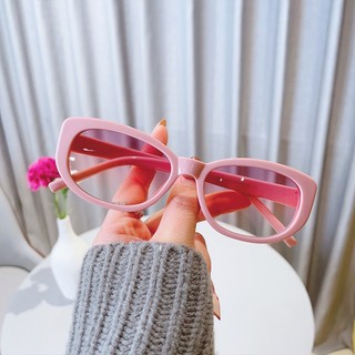 Kính Mát Nữ Gọng Oval Phong Cách Retro