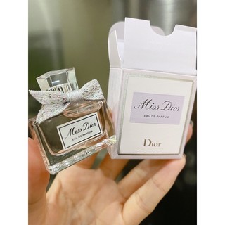 Set nước hoa Dior mini ( Dior Sauvage 10ml + Miss Dior 5ml)