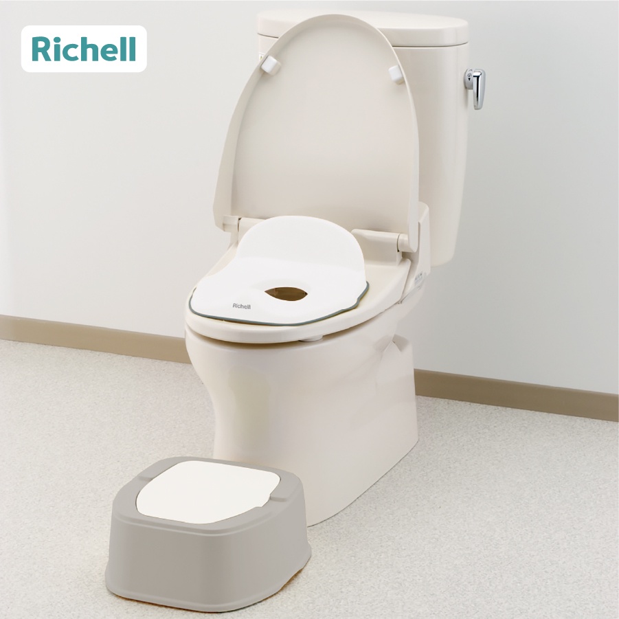 Bô vệ sinh kèm bệ lót bồn cầu cho bé Richell