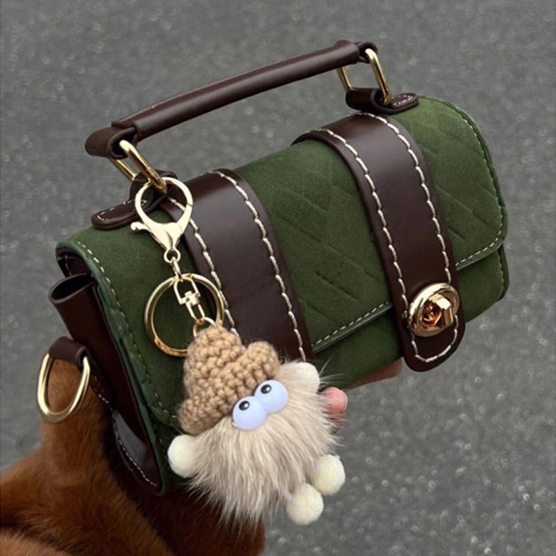 Túi xách đeo vai CHERLKOLRS dáng vuông nhỏ họa tiết hình thoi phối mặt phụ kiện lông thời trang công sở