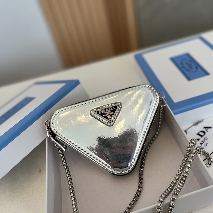 Túi Đeo Chéo Prada Mini Hình Tam Giác Thời Trang Cho Nữ