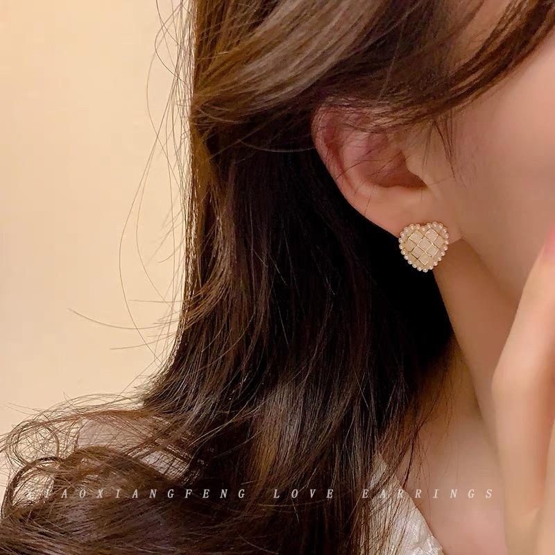 Bông Tai Ngọc Trai Thời Trang Mùa Hè Giản Dị