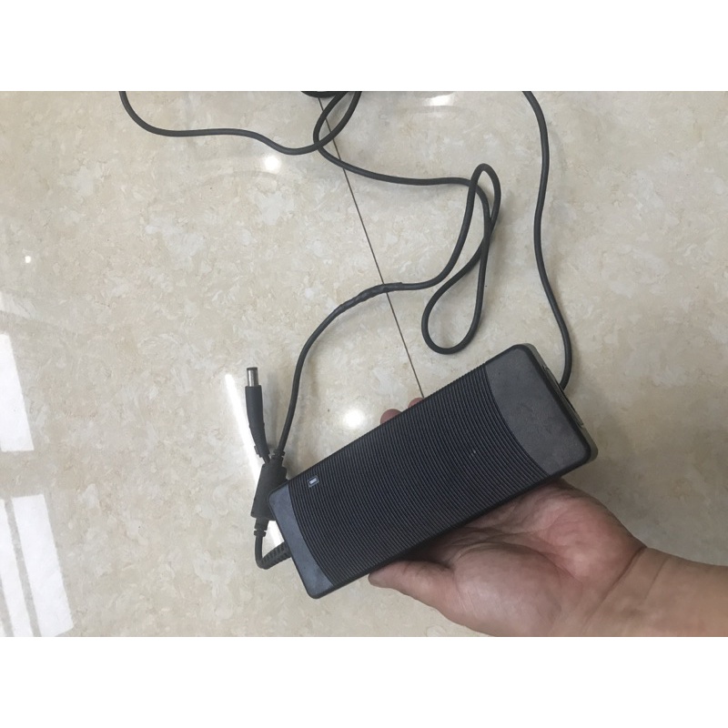 Adapter hp mã PA-1121-02HC 18.5v-6.5A đứt dây