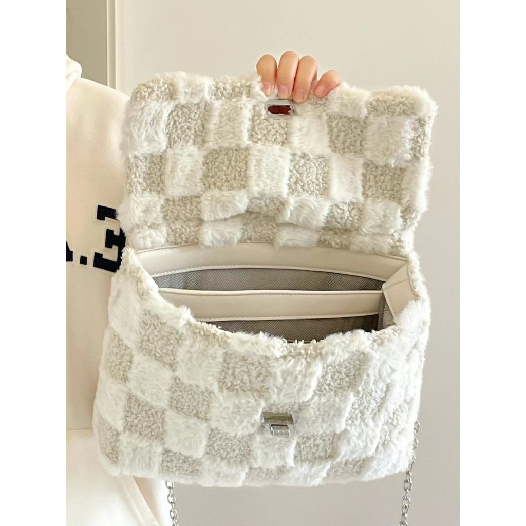 Túi Đeo Vai Họa Tiết Sọc Caro Phối Lông Thời Trang Cho Nữ