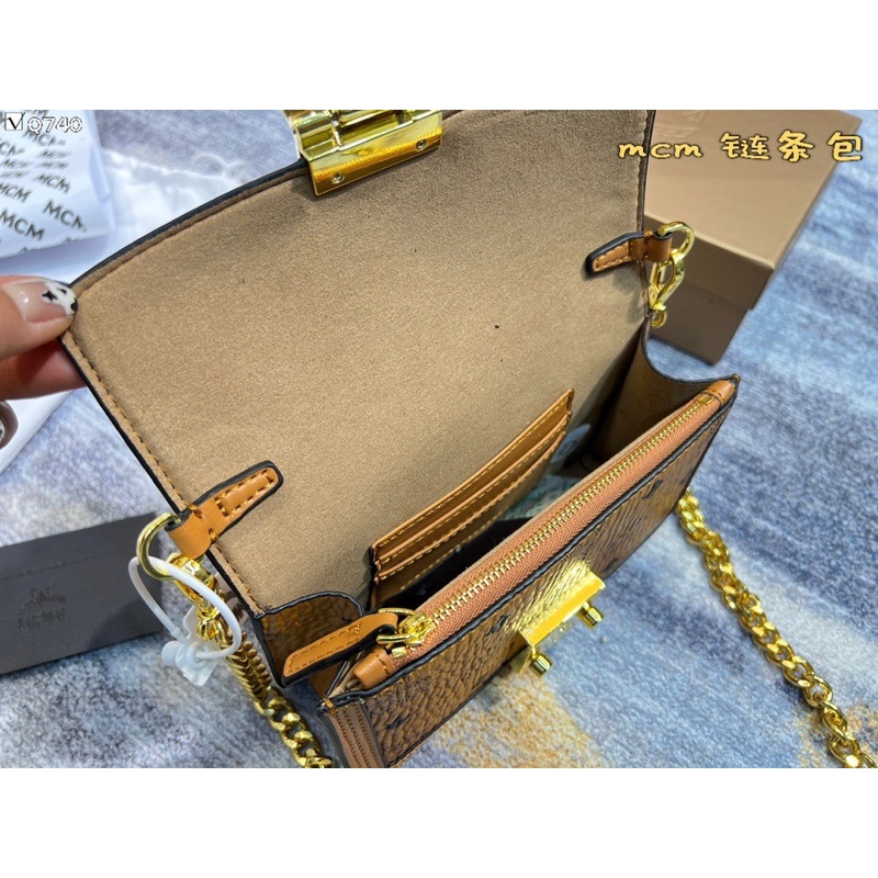 Túi nữ đeo chéo MC.M TRACY Classic da bò box nam châm size 20