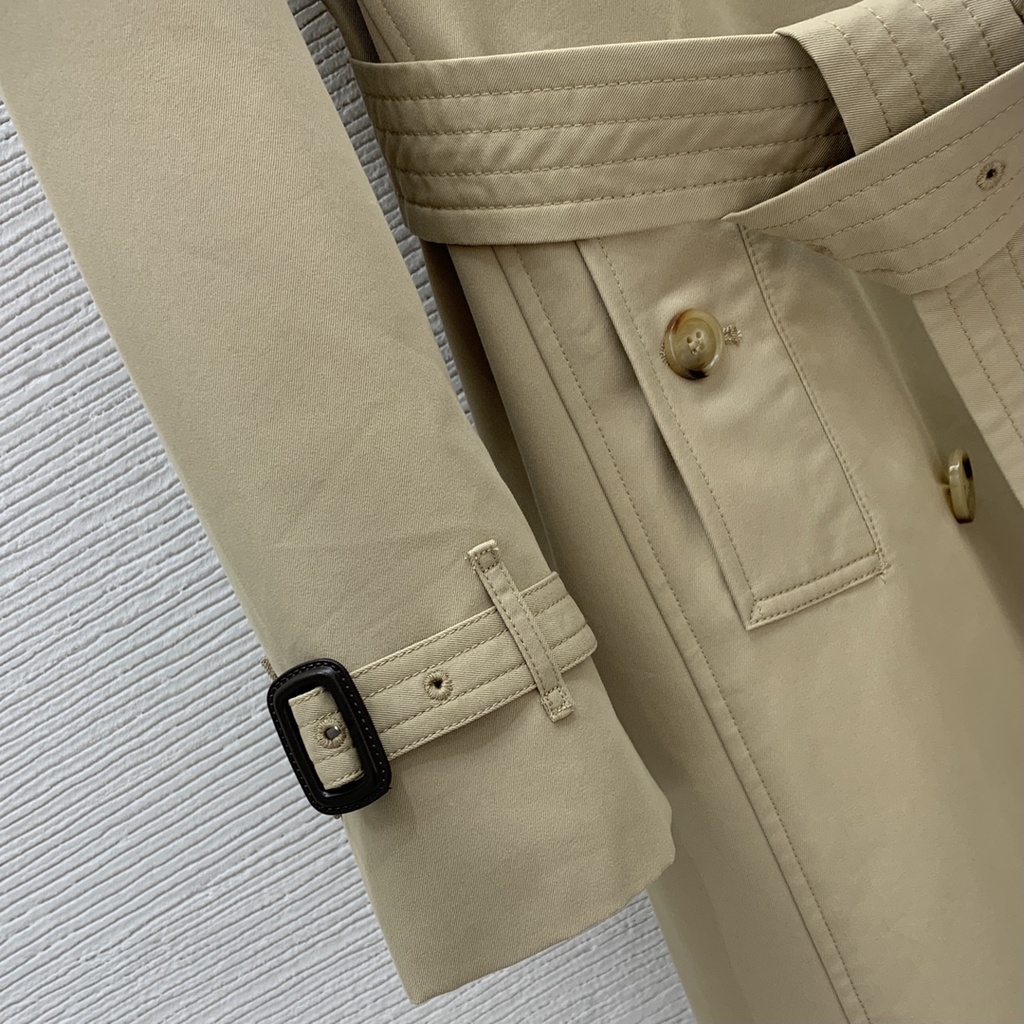 Áo khoác măng tô thời trang cao cấp Burberry BBR phong cách thanh lịch, thời thượng